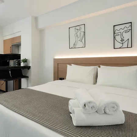 Tower 15 Apartment *